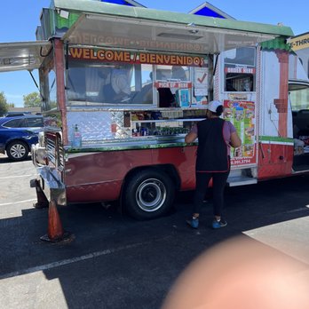 El Sabroson De La Linea 2 - a food truck - Food Trucks Near Me - Santa Clara, California El Sabroson De La Linea 2 - a food truck - Food Trucks Near Me - Santa Clara, California