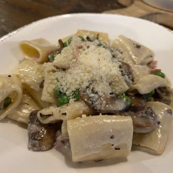 Storico Spaghetteria - Paccheri alla Panna - Tuscan Near Me - Tustin, California Storico Spaghetteria - Paccheri alla Panna - Tuscan Near Me - Tustin, California