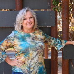 Donna Scoggins - Scoggins Realty - Donna Scoggins, Broker. ABR, E-PRO, PSA, GRI, TRLS, TRPM & Fifth Generation Texan.