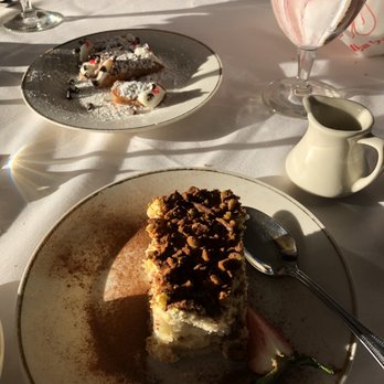 Peppe's Apt 2 - Tiramisu and cannoli - Italian Near Me - Kirkwood, Missouri