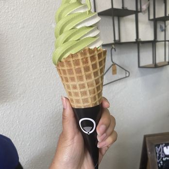 Meccha Matcha - Banana Matcha Swirl - Desserts Near Me - Artesia, California Meccha Matcha - Banana Matcha Swirl - Desserts Near Me - Artesia, California