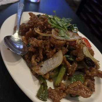 Panvimarn Thai Cuisine - Crispy chicken - Thai Near Me - Long Beach, California