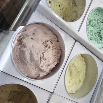 Baskin-Robbins - Ice Cream & Frozen Yogurt Near Me - San Diego, California Baskin-Robbins - Ice Cream & Frozen Yogurt Near Me - San Diego, California