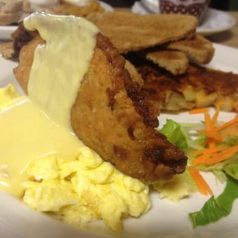 The Corner - Beef empanada - Breakfast & Brunch Near Me - Milford, Connecticut The Corner - Beef empanada - Breakfast & Brunch Near Me - Milford, Connecticut