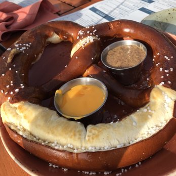 Nelson's - Bavarian pretzel - Seafood Near Me - Rancho Palos Verdes, California