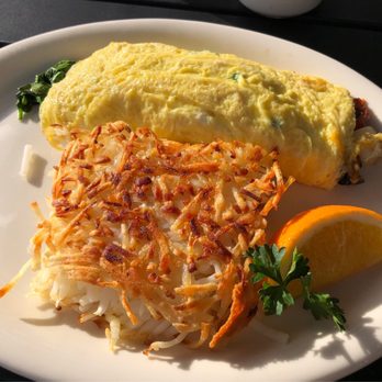 Moke's Bread & Breakfast - Farm Fresh Omelet - Moke Nui Bacon, Ham, Spinach, Mushroom, Tomato, Onions & Cheese Served w/rice, hash browns or toast - Breakfast & Brunch Near Me - Kailua, Hawaii Moke's Bread & Breakfast - Farm Fresh Omelet - Moke Nui Bacon, Ham, Spinach, Mushroom, Tomato, Onions & Cheese Served w/rice, hash browns or toast - Breakfast & Brunch Near Me - Kailua, Hawaii