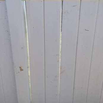 Maury Fence Company - slits not even, mud everywhere left on the fence employees wouldn't even wipe it down after install. - Fences & Gates Near Me - Columbia, Tennessee