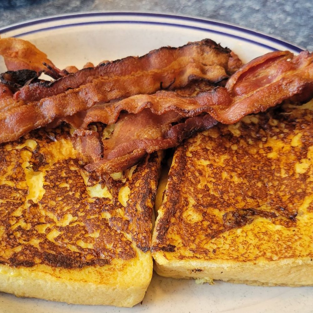 New Hyde Park Diner - French Toast & Crispy Bacon - Diners Near Me - New Hyde Park, New York New Hyde Park Diner - French Toast & Crispy Bacon - Diners Near Me - New Hyde Park, New York