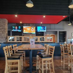 Gaslight Brewhouse - In Front dining room
