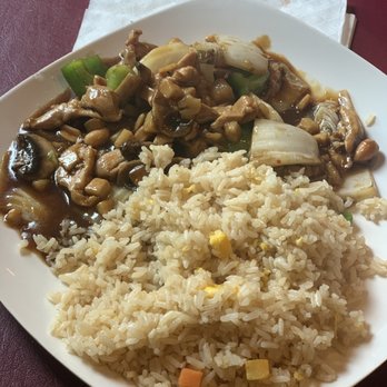 Golden Dragon - Kung Pao Chicken - Chinese Near Me - Cuyahoga Falls, Ohio Golden Dragon - Kung Pao Chicken - Chinese Near Me - Cuyahoga Falls, Ohio
