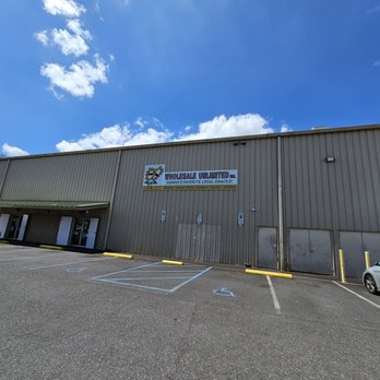 Wholesale Unlimited - Storefront... this place is the flagship location! - Wholesalers Near Me - Waipahu, Hawaii Wholesale Unlimited - Storefront... this place is the flagship location! - Wholesalers Near Me - Waipahu, Hawaii