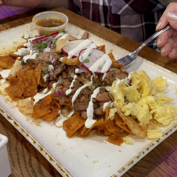 Madres Brunch - Red Chilaquiles - Breakfast & Brunch Near Me - Bellflower, California Madres Brunch - Red Chilaquiles - Breakfast & Brunch Near Me - Bellflower, California