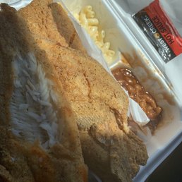 Whole catfish, baked beans and macaroni