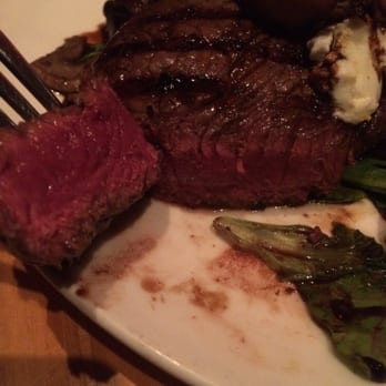 Cutters Crabhouse - Sirloin Steak cooked to a beautiful rare - Seafood Near Me - Seattle, Washington Cutters Crabhouse - Sirloin Steak cooked to a beautiful rare - Seafood Near Me - Seattle, Washington
