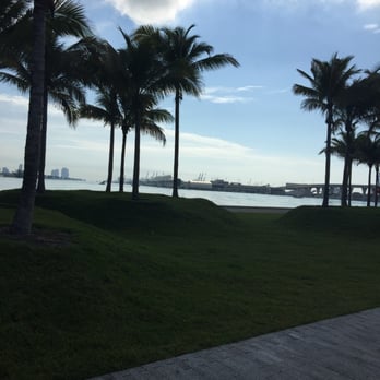 Maurice A Ferré Park - Museum park! Beautiful and a bit cleaner then bayfront - Parks Near Me - Miami, Florida Maurice A Ferré Park - Museum park! Beautiful and a bit cleaner then bayfront - Parks Near Me - Miami, Florida
