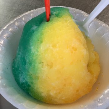Waiola Shave Ice - Passion fruit and green apple - Ice Cream & Frozen Yogurt Near Me - Honolulu, Hawaii Waiola Shave Ice - Passion fruit and green apple - Ice Cream & Frozen Yogurt Near Me - Honolulu, Hawaii