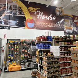 La Llave Supermarket