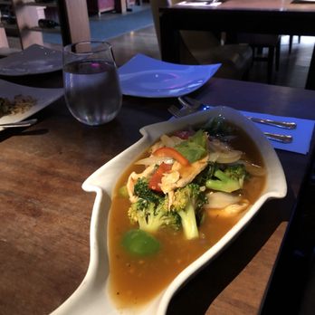 Soontorn Bahn Thai - Thai Near Me - Oakville, Ontario Soontorn Bahn Thai - Thai Near Me - Oakville, Ontario
