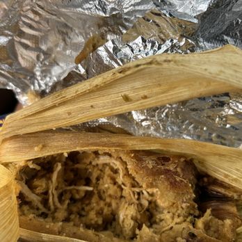 Juanita’s Kitchen - Chicken Tamale - Soul Food Near Me - Chicago, Illinois