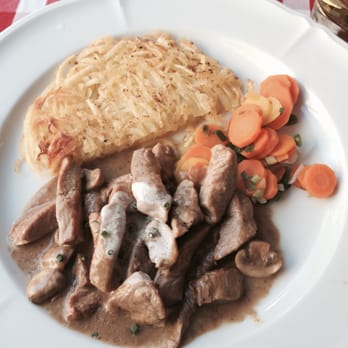 Hotel Pollux - Zürich style veal. The best! Will not disappoint! - Hotels Near Me - Zermatt, VS