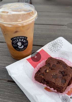 Praline Bakery by null