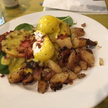 The Bongo Room - Blt Benedict - New American Near Me - Chicago, Illinois