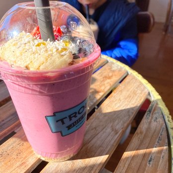 Trough Juice Bar - Dragon Fruit Bowl ToGo. - Salad Near Me - Richmond, Texas