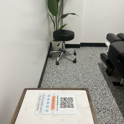 Turning Point Chiropractic - Exam room