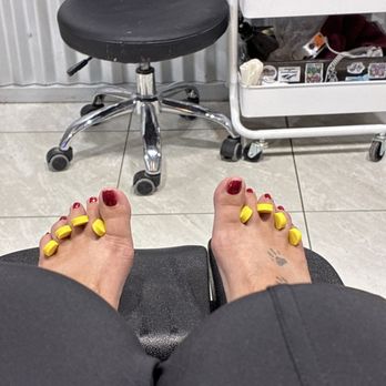 Ispa Nails - #3 pedi with regular polish - Waxing Near Me - Coeur D'Alene, Idaho