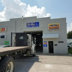 Auto Truck & Trailer