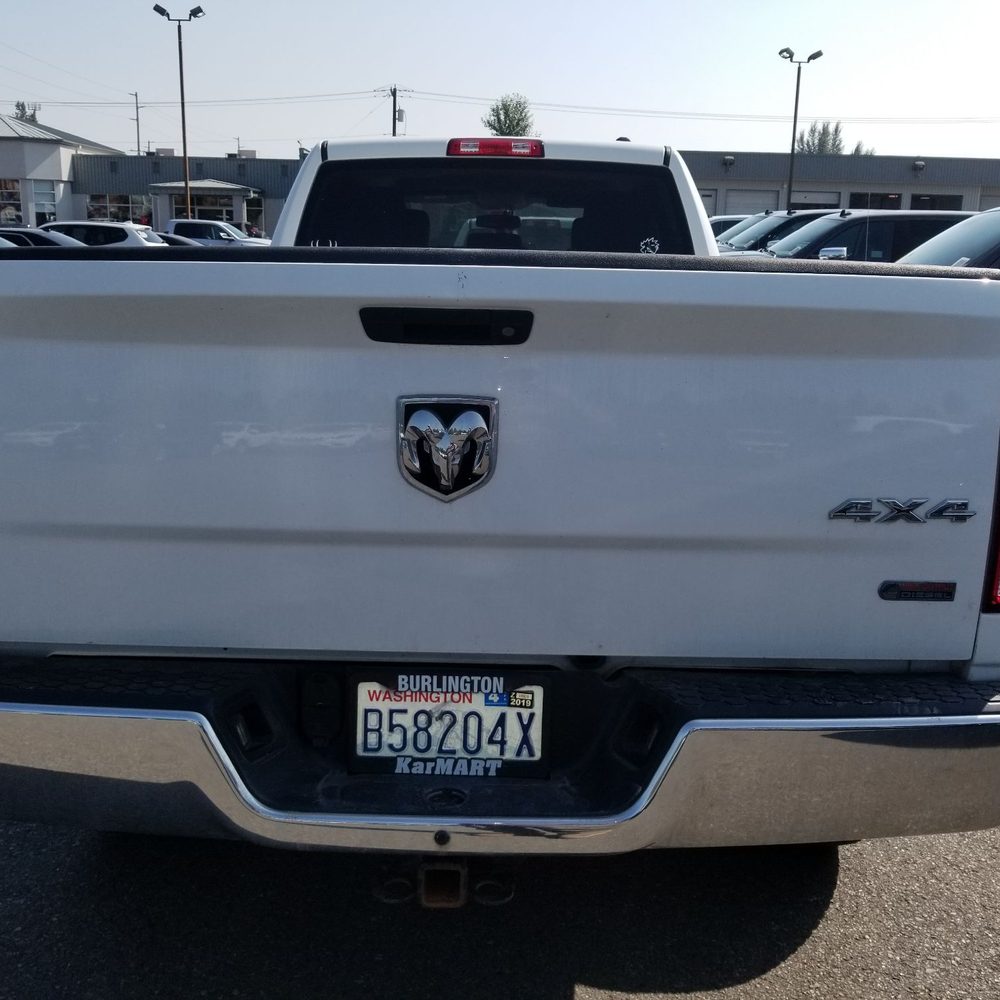 Barry Chrysler Dodge Jeep Ram - These are pictures today 8/17/2018 of my worn out truck that the owner is talking about. Small dent in my tailgate. - Auto Repair Near Me - Ephrata, Washington