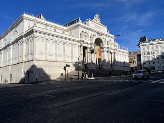 Palazzo delle Esposizioni by null
