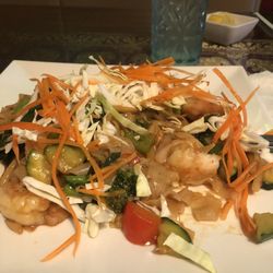 Pad Khee Mao (spicy Noodle)