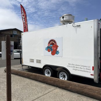 Morro Bay Lobster - Cool weather and good food - Food Trucks Near Me - Morro Bay, California Morro Bay Lobster - Cool weather and good food - Food Trucks Near Me - Morro Bay, California