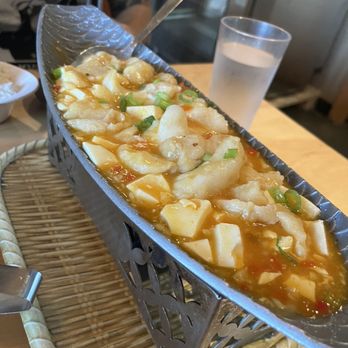 Mama Chang - Chinese Near Me - Fairfax, Virginia