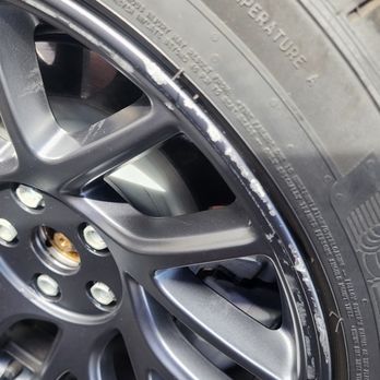 Floyd Mobile Auto Touch Up - Rim curb rash - Wheel & Rim Repair Near Me - Ontario, California Floyd Mobile Auto Touch Up - Rim curb rash - Wheel & Rim Repair Near Me - Ontario, California