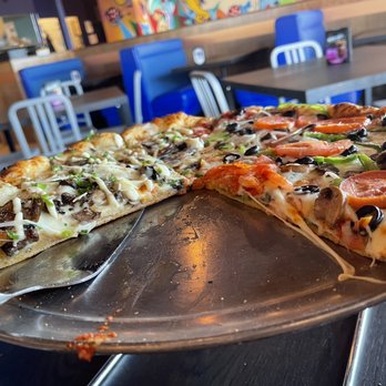 Mellow Mushroom Estero - Bars Near Me - Fort Myers, Florida Mellow Mushroom Estero - Bars Near Me - Fort Myers, Florida