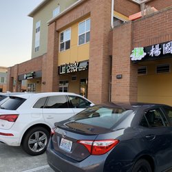 Lucky Cube - Storefront