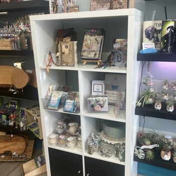 The Sunflower Boutique - Gift Shops Near Me - Edmonds, Washington The Sunflower Boutique - Gift Shops Near Me - Edmonds, Washington