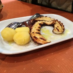 A Ria Churrasco - Da gusto venir a Galicia de vez en cuando y más en invierno....monumental!!!