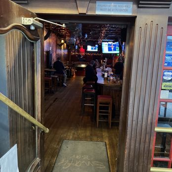 Snafu - Entrance - Sports Bars Near Me - New York, New York