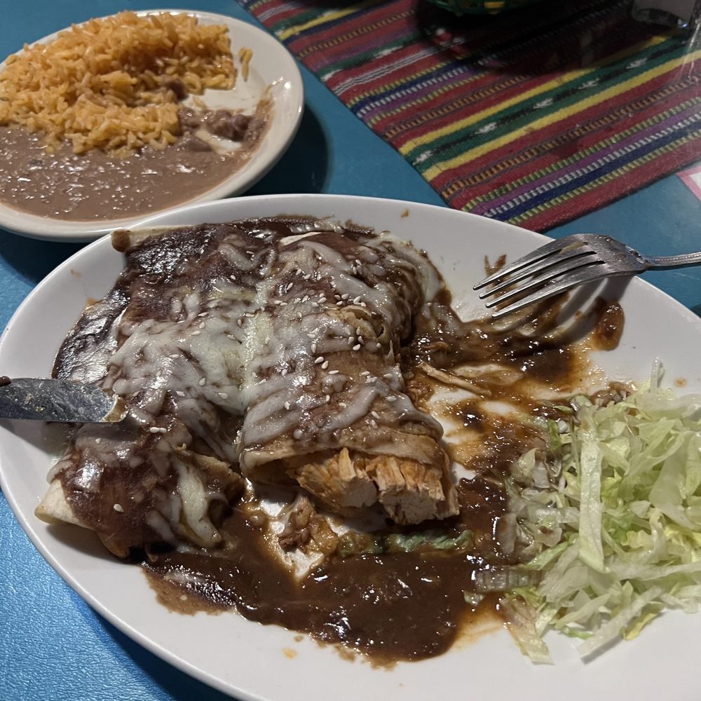 Mole poblano Enchilada De Mole Poblano Enchilada De Mole Poblano Mole poblano Enchilada De Mole Poblano Enchilada De Mole Poblano