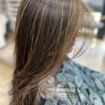 Bella Off Main Hair Salon - Blow Dry/Out Services Near Me - Bellevue, Washington Bella Off Main Hair Salon - Blow Dry/Out Services Near Me - Bellevue, Washington