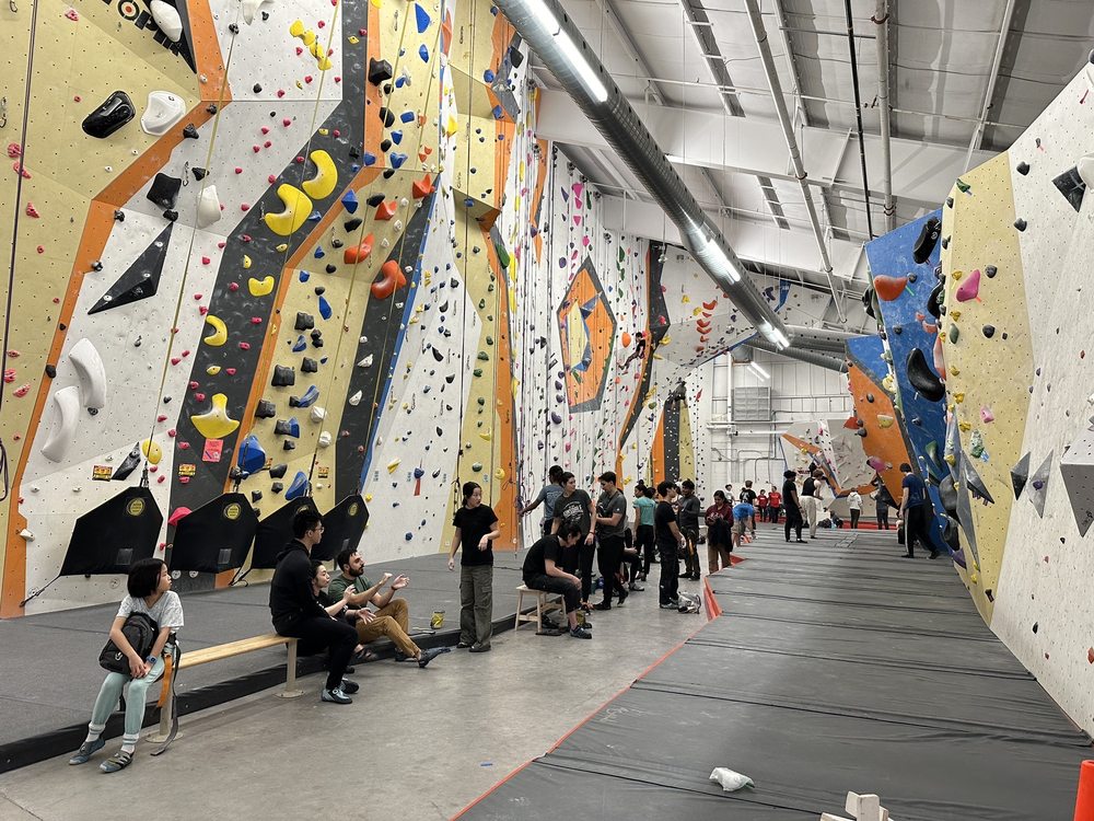 HUB CLIMBINGMISSISSAUGA Updated October 2024 38 Photos & 10