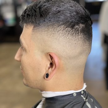 Caliber Studios Barber & Beauty - Barbers Near Me - Lake Elsinore, California