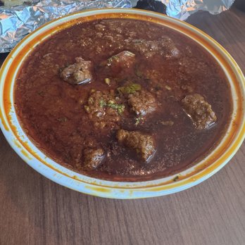 Everest Tandoori Kitchen - Lamb Vindaloo - Indian Near Me - Hamilton, Ontario Everest Tandoori Kitchen - Lamb Vindaloo - Indian Near Me - Hamilton, Ontario