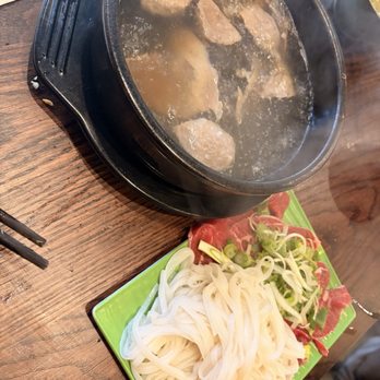 Mộc Mạc - Meatballs & Shank Pho - Vietnamese Near Me - New York, New York