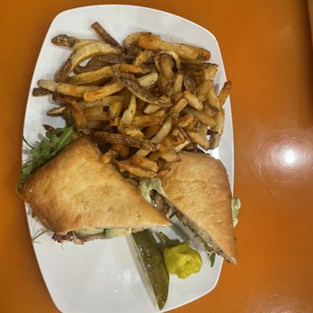 The Executive Diner - Diners Near Me - Alexandria, Virginia The Executive Diner - Diners Near Me - Alexandria, Virginia
