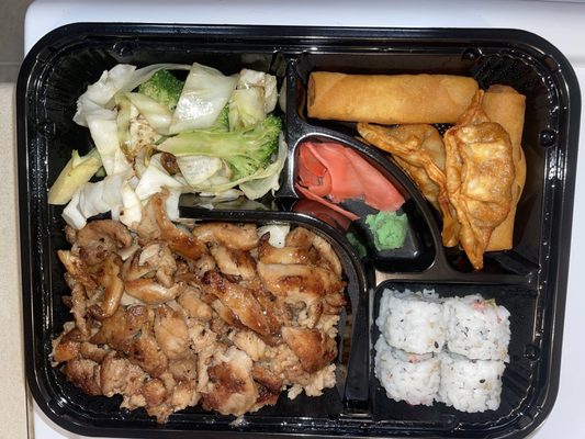 hinachi-baaです! TOKYO HIBACHI SUSHI - Updated October 2025 - 337 Hospital Dr
