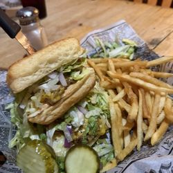Archie & Arthur's Icehouse - Mac burger- family stated it was good but they wanted less bread